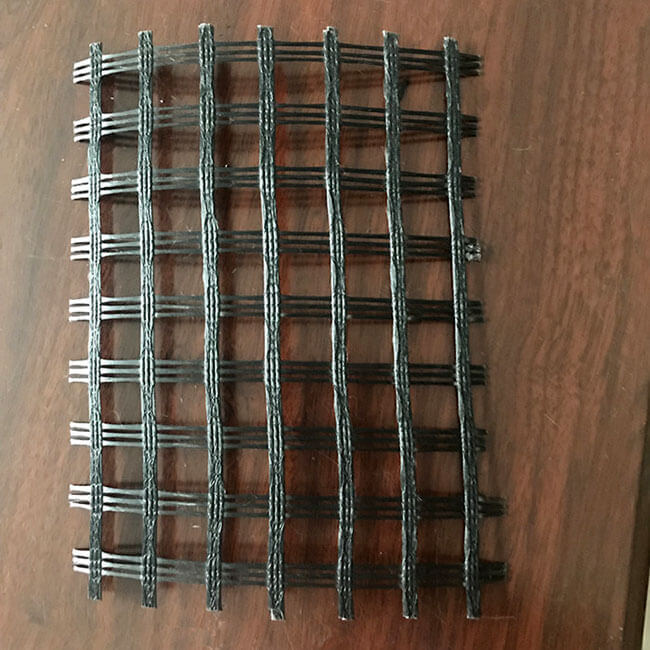 Geomalla de fibra de vidrio con revestimiento de PVC