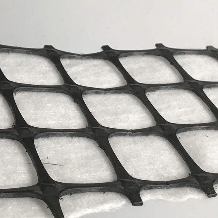 Geomalla compuesta biaxial de poliéster con geotextil