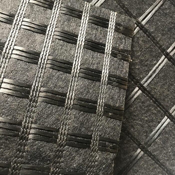 Géogrille en polyester composé avec géotextile non tissé